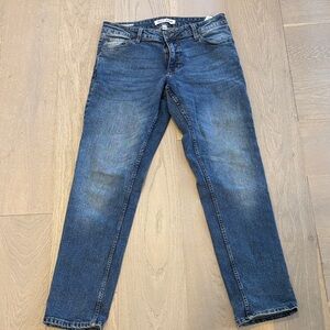 DKNY Men's Classic Jeans in Blue